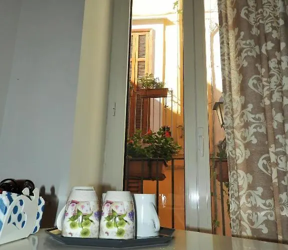 Arco Della Luna Guest house 3*